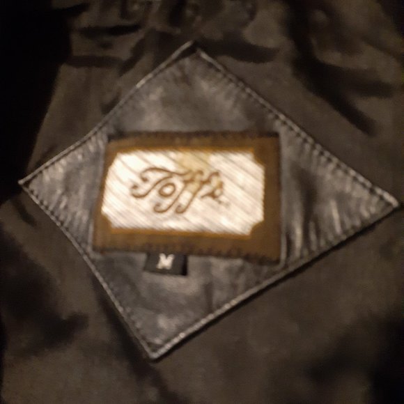 BLACK LEATHER JACKET - Picture 4 of 5